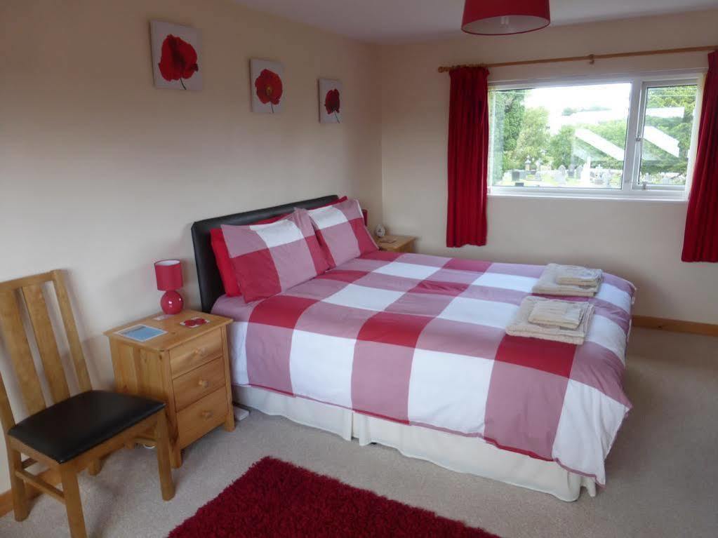 Pendine Sands Guest House Exterior foto