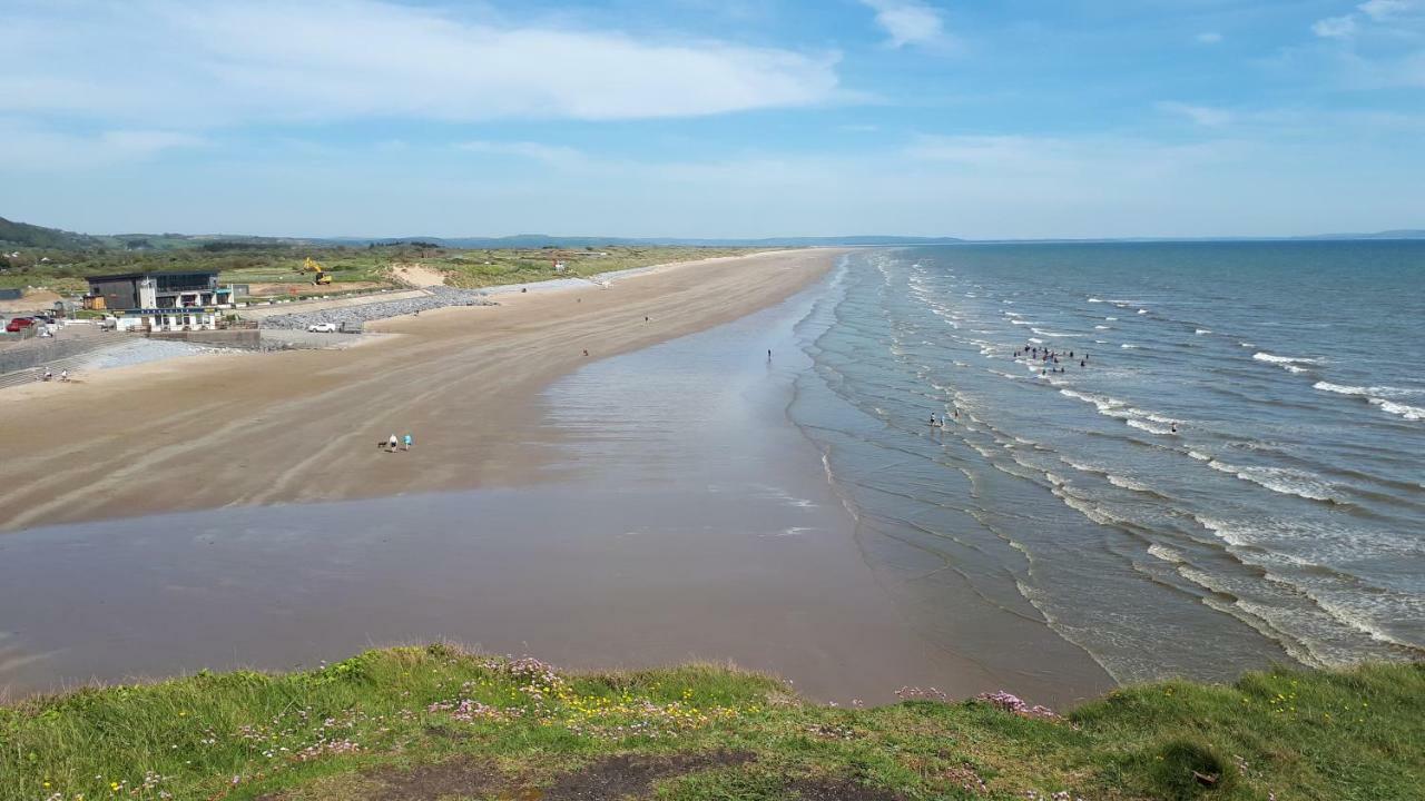 Pendine Sands Guest House Exterior foto